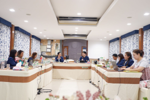 ศูนย์ภาษาจัดโครงการพัฒนาหลักสูตรภาษาอังกฤษเพื่อการสื่อสารและเพื่อการอาชีพ ระยะที่ 2
