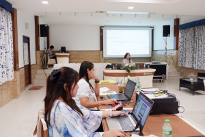 ศูนย์ภาษาจัดโครงการพัฒนาหลักสูตรภาษาอังกฤษเพื่อการสื่อสารและเพื่อการอาชีพ ระยะที่ 2