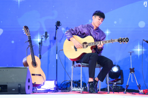 สาขาวิชาดนตรีศึกษานำนักดนตรีวงลวนรินทร์เข้ารับรางวัลชมเชยการประลองยอดฝีมือเยาวชนดนตรี ถ้วยพระราชทานสมเด็จพระกนิษฐาธิราชเจ้า กรมสมเด็จพระเทพรัตนราชสุดาฯ สยามบรมราชกุมารี