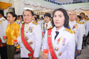 อธิการบดี มรภ.เทพสตรี นำคณะผู้บริหาร ร่วมงานสโมสรสันนิบาตเฉลิมพระเกียรติ เนื่องในโอกาสพระราชพิธีมหามงคลเฉลิมพระชนมพรรษา 6 รอบ 28 กรกฎาคม 2567 จ.ลพบุรี