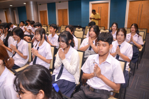 มรภ.เทพสตรี จัดพิธีเจริญพระพุทธมนต์ถวายพระพรชัยมงคลแด่พระบาทสมเด็จพระเจ้าอยู่หัว เนื่องในโอกาสพระราชพิธีมหามงคลเฉลิมพระชนมพรรษา 6 รอบ 28 กรกฎาคม 2567