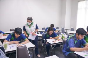 มรท. จัดอบรมหลักสูตรนักเล่าเรื่องภาคภาษาอังกฤษในกิจกรรมการนำเที่ยวและท่องเที่ยวชุมชน 3 บุรี
