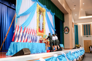 มรท. จัดพิธีถวายพระพรชัยมงคลแด่สมเด็จพระบรมราชชนนีพันปีหลวง