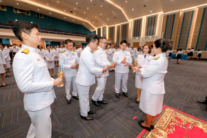 มรท. จัดพิธีถวายพระพรชัยมงคลแด่สมเด็จพระบรมราชชนนีพันปีหลวง