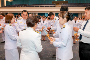 มรท. จัดพิธีถวายพระพรชัยมงคลแด่สมเด็จพระบรมราชชนนีพันปีหลวง
