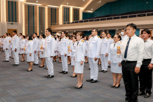 มรท. จัดพิธีถวายพระพรชัยมงคลแด่สมเด็จพระบรมราชชนนีพันปีหลวง