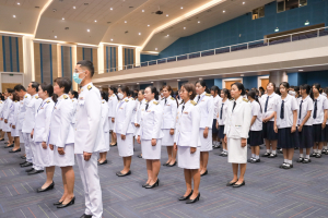 มรท. จัดพิธีถวายพระพรชัยมงคลแด่สมเด็จพระบรมราชชนนีพันปีหลวง