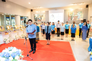 สำนักวิทยบริการฯ จัดพิธีถวายพระพรชัยมงคลสมเด็จพระบรมราชชนนีพันปีหลวง