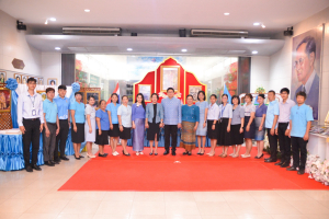 สำนักวิทยบริการฯ จัดพิธีถวายพระพรชัยมงคลสมเด็จพระบรมราชชนนีพันปีหลวง