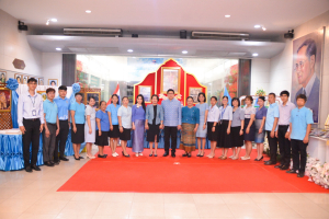 สำนักวิทยบริการฯ จัดพิธีถวายพระพรชัยมงคลสมเด็จพระบรมราชชนนีพันปีหลวง