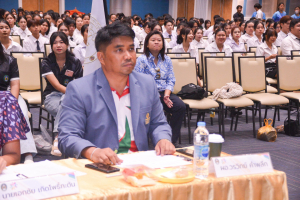 คณะมนุษยศาสตร์ฯ จัดประกวดร้องเพลงหมู่ มอบรางวัลเพชรมนุษยศาสตร์ และรางวัลนักศึกษาดีเด่น