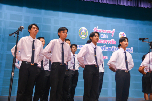 คณะมนุษยศาสตร์ฯ จัดประกวดร้องเพลงหมู่ มอบรางวัลเพชรมนุษยศาสตร์ และรางวัลนักศึกษาดีเด่น