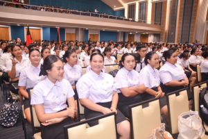 คณะมนุษยศาสตร์ฯ จัดประกวดร้องเพลงหมู่ มอบรางวัลเพชรมนุษยศาสตร์ และรางวัลนักศึกษาดีเด่น