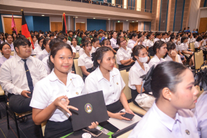 คณะมนุษยศาสตร์ฯ จัดประกวดร้องเพลงหมู่ มอบรางวัลเพชรมนุษยศาสตร์ และรางวัลนักศึกษาดีเด่น