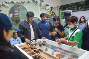 มรภ.เทพสตรี นำผู้ประเมินโครงการพัฒนาแหล่งเรียนรู้และท่องเที่ยวชุมชน 3 บุรี ลงพื้นแหล่งท่องเที่ยว จ.ลพบุรี จ.สิงห์บุรี และ จ.สระบุรี เพื่อยกระดับคุณภาพชีวิตและแหล่งเรียนรู้ชุมชน 3  บุรี