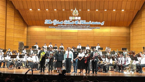 อาจารย์สาขาวิชาดนตรีศึกษาร่วมเป็นผู้ควบคุมวงดนตรีดุริยางค์เครื่องลมราชภัฏสัมพันธ์