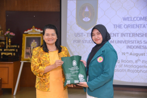 ศูนย์ภาษา ร่วมกับ คณะวิทยาการจัดการ จัดปฐมนิเทศนักศึกษาฝึกประสบการณ์วิชาชีพจาก UST ประเทศอินโดนีเซีย