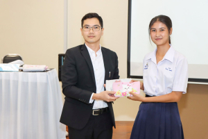 สาขาวิชานิติศาสตร์จัดการแข่งขันตอบปัญหากฎหมาย ระดับมัธยมศึกษาตอนปลาย โครงการวันรพีฯ