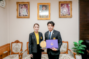 นศ.มรภ.เทพสตรี เข้ารับพระราชทานรางวัลดีเด่นแห่งชาติทางคณะครุศาสตร์/ศึกษาศาสตร์ ประจำปี พ.ศ. 2566 จาก สมเด็จพระกนิษฐาธิราชเจ้า กรมสมเด็จพระเทพรัตนราชสุดาฯ สยามบรมราชกุมารี 