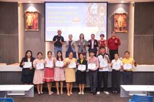 มรท. จัดอบรมการพัฒนาศักยภาพผู้สอนภาษาอังกฤษระดับประถมศึกษา