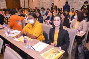 สำนักบริหารทรัพยากรมนุษย์จัดอบรมการจัดทำผลงานเชิงวิเคราะห์หรือสังเคราะห์รองรับการเข้าสู่ตำแหน่งที่สูงขึ้น และการพัฒนางานประจำสู่งานวิจัย