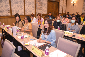 สำนักบริหารทรัพยากรมนุษย์จัดอบรมการจัดทำผลงานเชิงวิเคราะห์หรือสังเคราะห์รองรับการเข้าสู่ตำแหน่งที่สูงขึ้น และการพัฒนางานประจำสู่งานวิจัย