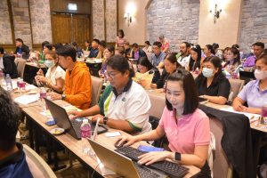 สำนักบริหารทรัพยากรมนุษย์จัดอบรมการจัดทำผลงานเชิงวิเคราะห์หรือสังเคราะห์รองรับการเข้าสู่ตำแหน่งที่สูงขึ้น และการพัฒนางานประจำสู่งานวิจัย