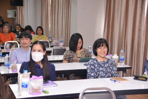 สำนักงานมาตรฐานและประกันคุณภาพการศึกษาจัดอบรมพัฒนาและปรับปรุงหลักสูตรตามแนวทางการจัดการศึกษาแบบมุ่งผลลัพธ์การเรียนรู้ การจัดทำผลลัพธ์การเรียนรู้ระดับหลักสูตร และการจัดทำผลลัพธ์การเรียนรู้ระดับรายวิชา