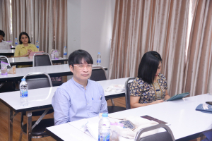 สำนักงานมาตรฐานและประกันคุณภาพการศึกษาจัดอบรมพัฒนาและปรับปรุงหลักสูตรตามแนวทางการจัดการศึกษาแบบมุ่งผลลัพธ์การเรียนรู้ การจัดทำผลลัพธ์การเรียนรู้ระดับหลักสูตร และการจัดทำผลลัพธ์การเรียนรู้ระดับรายวิชา