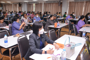 สำนักงานมาตรฐานและประกันคุณภาพการศึกษาจัดอบรมพัฒนาและปรับปรุงหลักสูตรตามแนวทางการจัดการศึกษาแบบมุ่งผลลัพธ์การเรียนรู้ การจัดทำผลลัพธ์การเรียนรู้ระดับหลักสูตร และการจัดทำผลลัพธ์การเรียนรู้ระดับรายวิชา