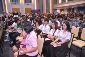 งานมหกรรมเทพสตรี 104 ปี (วันที่ 2)