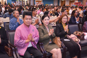 งานมหกรรมเทพสตรี 104 ปี (วันที่ 2)