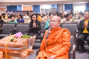 งานมหกรรมเทพสตรี 104 ปี (วันที่ 2)