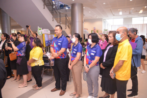 งานมหกรรมเทพสตรี 104 ปี (วันที่ 2)