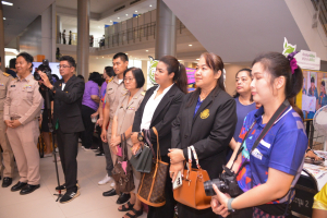 งานมหกรรมเทพสตรี 104 ปี (วันที่ 2)