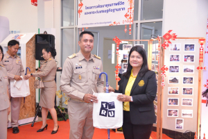 งานมหกรรมเทพสตรี 104 ปี (วันที่ 2)