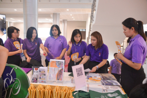 งานมหกรรมเทพสตรี 104 ปี (วันที่ 2)