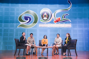 งานมหกรรมเทพสตรี 104 ปี (วันที่ 2)