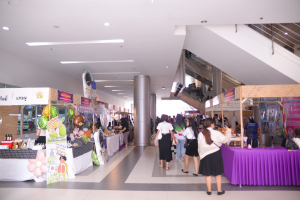 งานมหกรรมเทพสตรี 104 ปี (วันที่ 2)