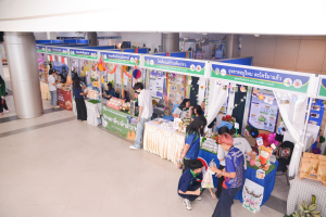 งานมหกรรมเทพสตรี 104 ปี (วันที่ 2)