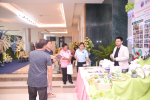งานมหกรรมเทพสตรี 104 ปี (วันที่ 2)