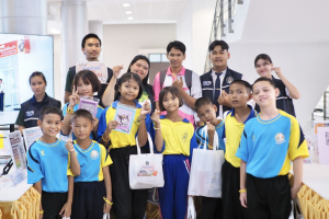 งานมหกรรมเทพสตรี 104 ปี (วันที่ 2)