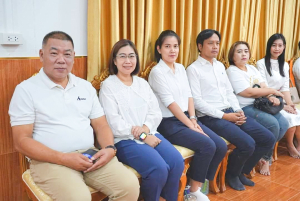 มรภ.เทพสตรี ร่วมโครงการปฏิบัติธรรมเฉลิมพระเกียรติถวายเป็นพระราชกุศลแด่ พระบาทสมเด็จพระเจ้าอยู่หัว และรับมอบทุนการศึกษา 100,000 บาท จากเจ้าอาวาสวัดจุกเฉอ จ.ฉะเชิงเทรา
