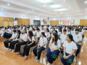 มรภ.เทพสตรี ร่วมโครงการปฏิบัติธรรมเฉลิมพระเกียรติถวายเป็นพระราชกุศลแด่ พระบาทสมเด็จพระเจ้าอยู่หัว และรับมอบทุนการศึกษา 100,000 บาท จากเจ้าอาวาสวัดจุกเฉอ จ.ฉะเชิงเทรา