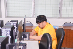 กองบริการการศึกษา จัดอบรมการพัฒนาสื่อการเรียน การสอน ในระบบ LMS มรท.
