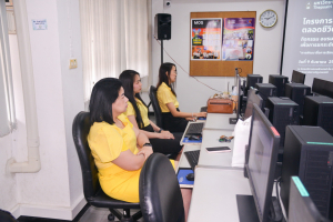 กองบริการการศึกษา จัดอบรมการพัฒนาสื่อการเรียน การสอน ในระบบ LMS มรท.
