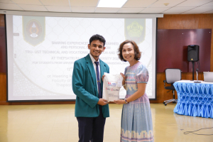 ศูนย์ภาษา ร่วมกับ คณะวิทยาการจัดการ จัดกิจกรรมนำเสนอผลการฝึกประสบการณ์วิชาชีพของนักศึกษาจาก UST ประเทศอินโดนีเซีย