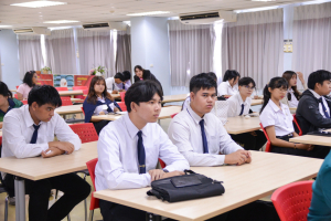 ศูนย์ภาษา ร่วมกับ คณะวิทยาการจัดการ จัดกิจกรรมนำเสนอผลการฝึกประสบการณ์วิชาชีพของนักศึกษาจาก UST ประเทศอินโดนีเซีย