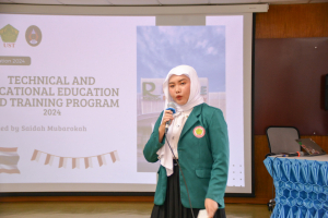 ศูนย์ภาษา ร่วมกับ คณะวิทยาการจัดการ จัดกิจกรรมนำเสนอผลการฝึกประสบการณ์วิชาชีพของนักศึกษาจาก UST ประเทศอินโดนีเซีย