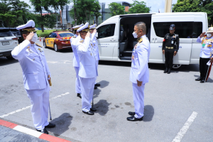 พระบาทสมเด็จพระเจ้าอยู่หัว ทรงพระกรุณาโปรดเกล้าฯ ให้ผู้แทนพระองค์เชิญหนังสือ ธรรมนาวา “วัง” และน้ำปานะพระราชทานถวายแด่พระสงฆ์และพุทธศาสนิกชนในพื้นที่อำเภอเมืองลพบุรี จังหวัดลพบุรี 